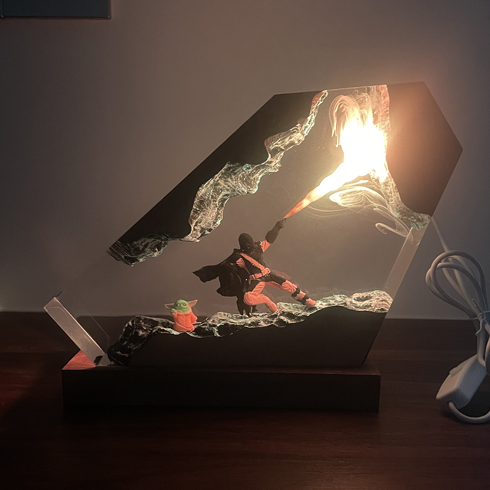 Desk Setup Lighting - Table Resin Lamp Sci-fi Figure Colorful