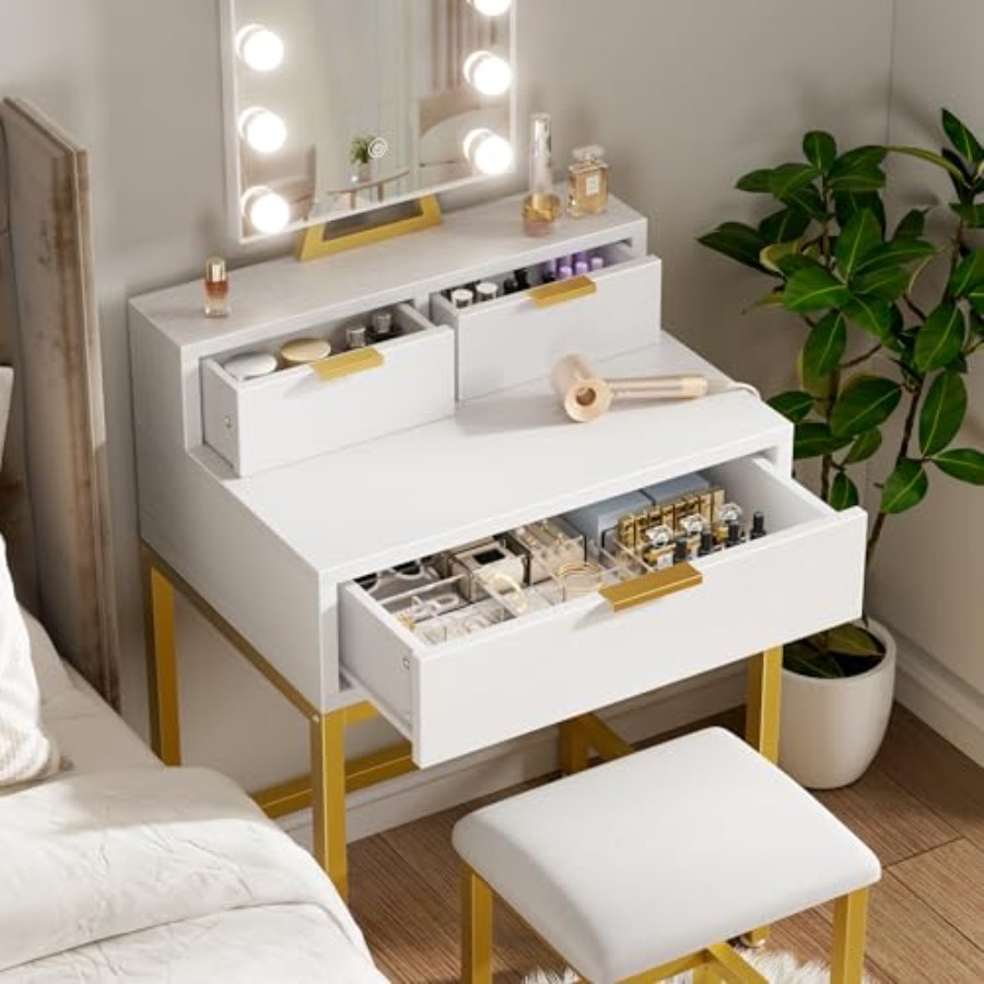 BOLUO Gold Makeup Vanity Desk  - Desk Setup Girl のレビューと価格
