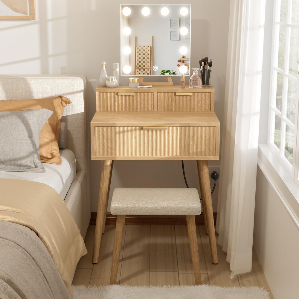 Small Vanity Desk with Hollywo - Desk Setup Girl のレビューと価格