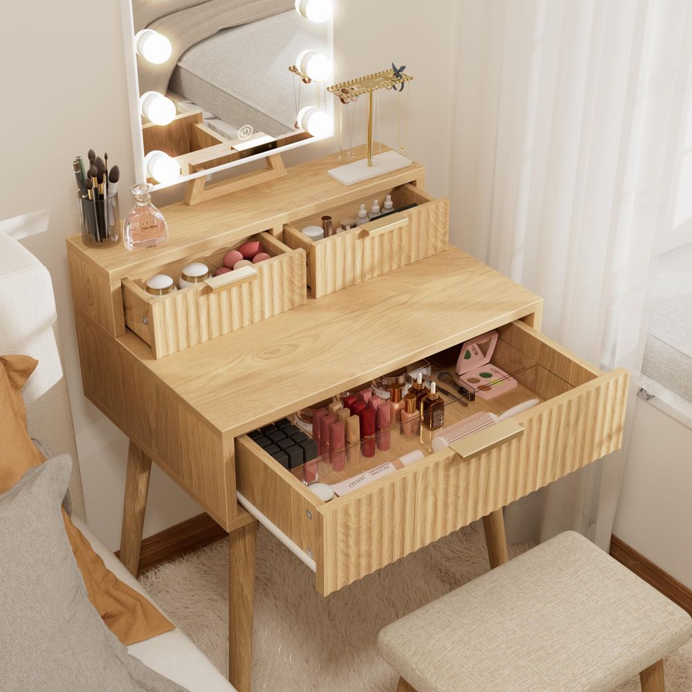 Small Vanity Desk with Hollywo - Desk Setup Girl のレビューと価格