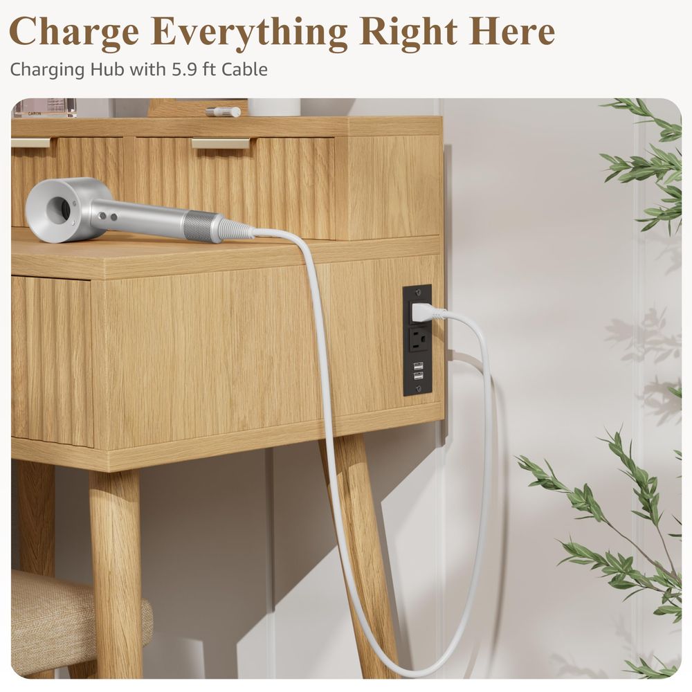 Small Vanity Desk with Hollywo - Desk Setup Girl のレビューと価格